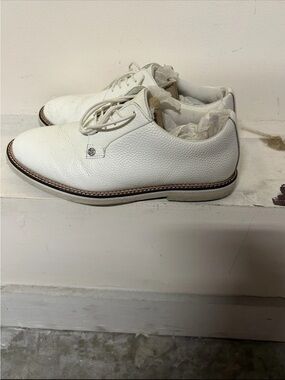 Gfore Gallivanter White/Khaki Men’s Leather Lace-Up Golf Shoes